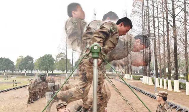 真相:为什么排长佩戴了3个多月的列兵军衔?