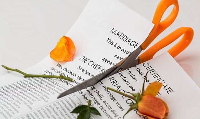 继承的父母遗产是一方个人财产,还是配偶也有