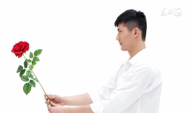 伤感的句子,深情不被辜负情话说说给你听