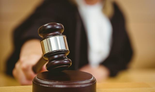 纵火案保姆被公诉,罪名放火罪、盗窃罪,法定刑