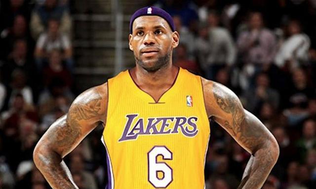 决定三即将上演!杨毅爆出詹姆斯下家,骑士管理