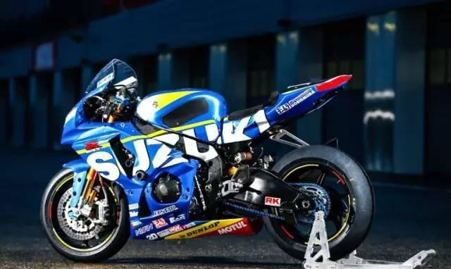 活捉豪爵铃木GSX250R跑车款,工信部目录已