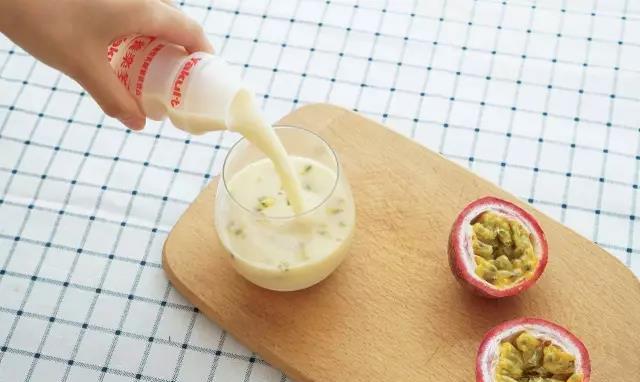 百香果养乐多，闪电快手健康饮品