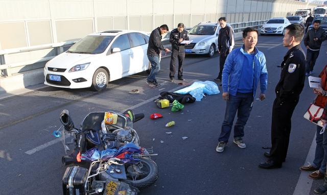 2018年开车撞死人会被怎么判？会坐牢吗？我国刑法是这样规定的！