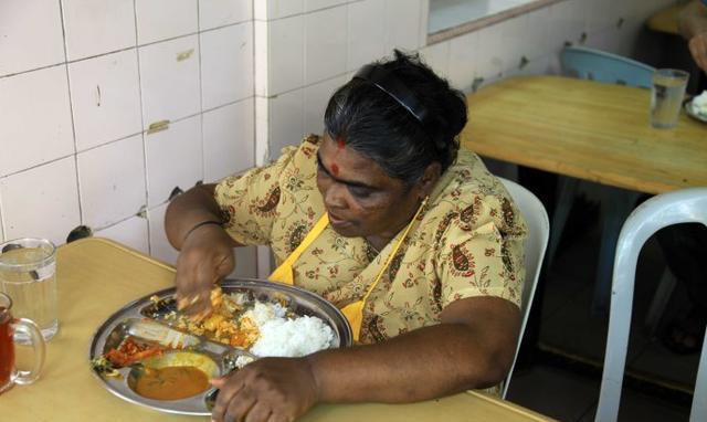 印度认为新德里,比中国一线城市繁华,实际却不