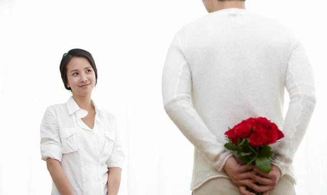睡着现任，想着前任，是一种什么样的感受？
