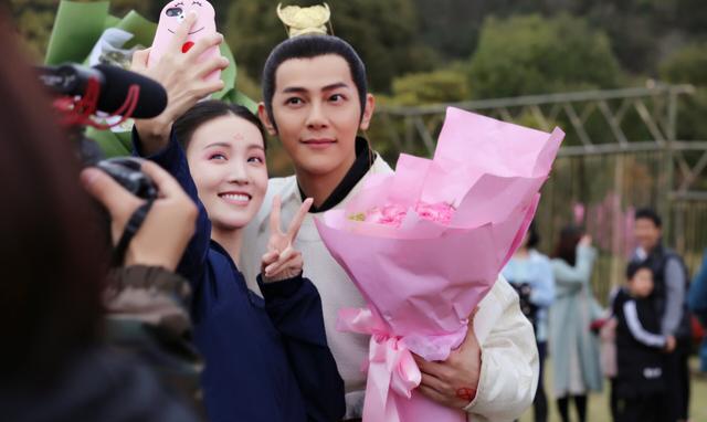 温楼陛下杀青 汪东城宫逗旅程告一段落 荣升金