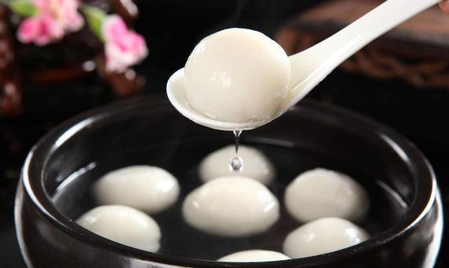 冬至吃什么?除了四川人的羊肉汤，还看全国人民花样过节