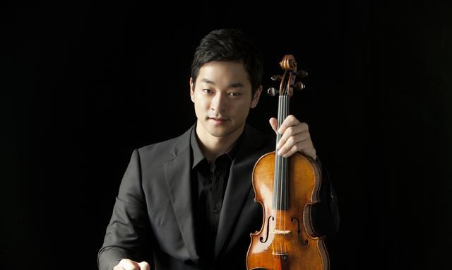 双十一小提琴家五岛龙北京音乐厅奏响《梁祝