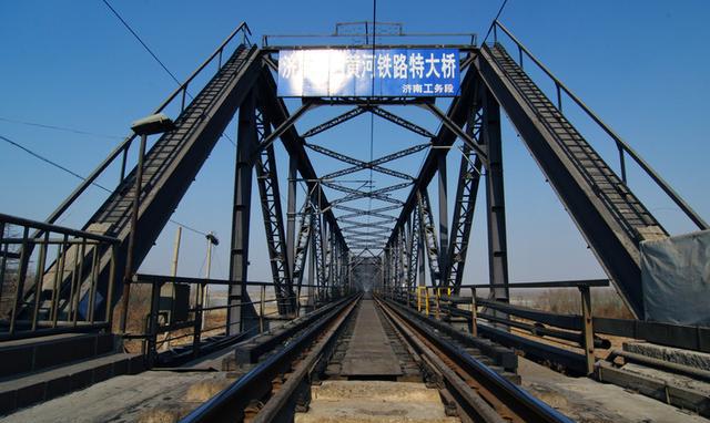 济南泺口黄河铁路大桥