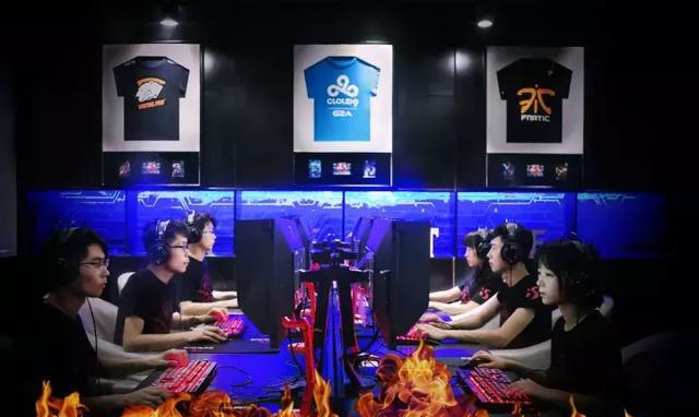 英雄请留步!B5电竞馆双11开业,80名吃鸡大神