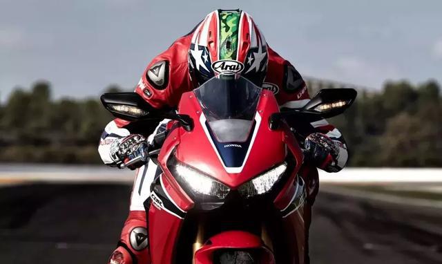 本田火刃cbr1000rrsp,本田火刃cbr1000rr 218000元起 本田全新 cbr1000rr 火刃 国内震撼驾临