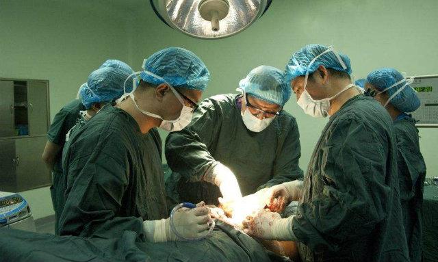 为了80万彩礼,爸妈把我嫁给二婚家暴男,婚后我