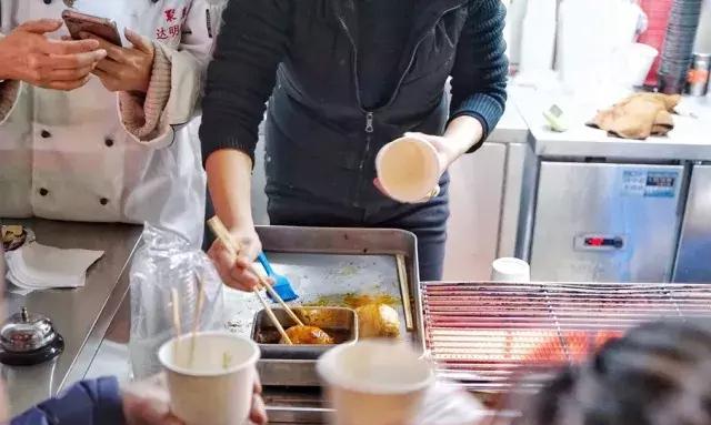 福州达明路美食街竟爆出惊人“内幕”！为你定制の玩Fun攻略~