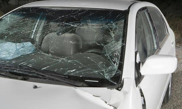 汽车前挡风玻璃贴膜存在的误区