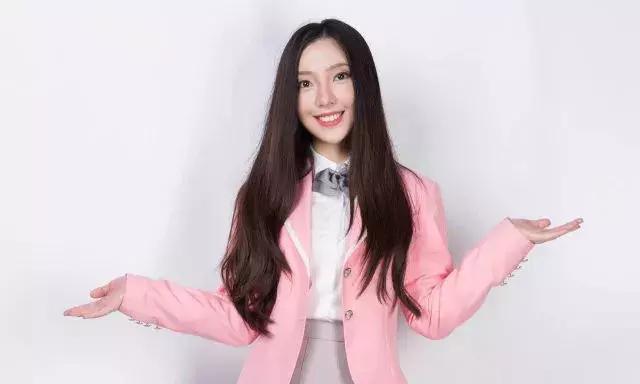 莫安琪内衣_内衣美女