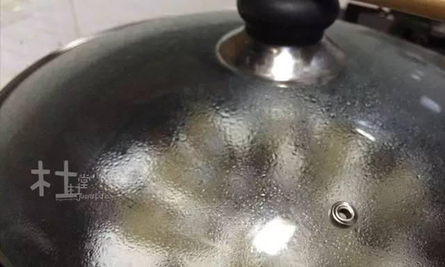 蛏子！有多少人读成圣子？盐焗蛏子王，冬日感受海鲜气息！