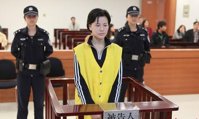 “常熟第一美女”顾春芳，初中未毕业，从柜台销售到欠债数亿跑路