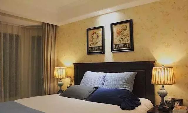 2018床头已经不流行挂结婚照了,现在大部分都