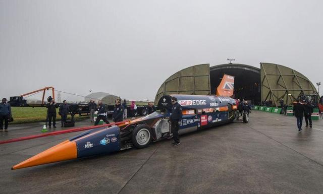 英国超音速汽车实验 车身现中国吉利车标