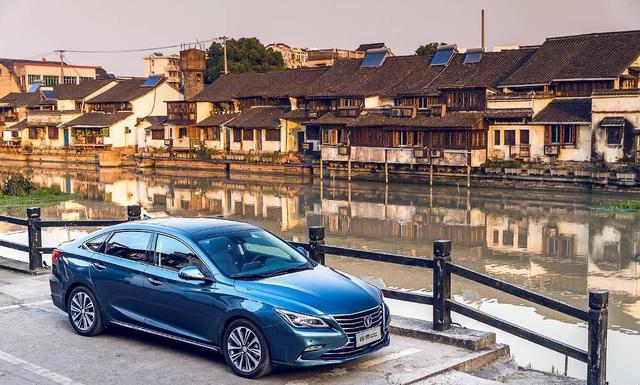 宝马中国换帅;睿骋CC、新一代XC60价格出来了!