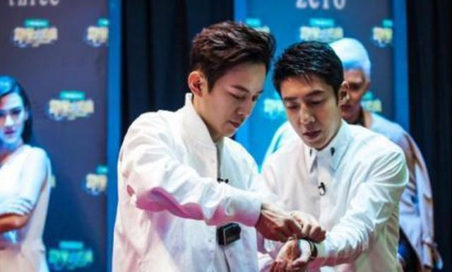 没有了鬼鬼撒贝宁的《我是大侦探》,网友却说