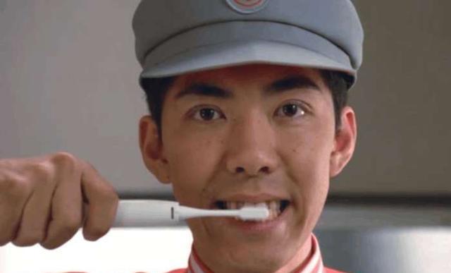 搞笑有洁癖的哉阿斯奥特曼，你能打怪兽么?