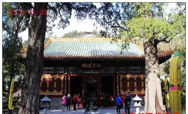 北京最大的卧佛，就在这座庙里，很多人都不知道！