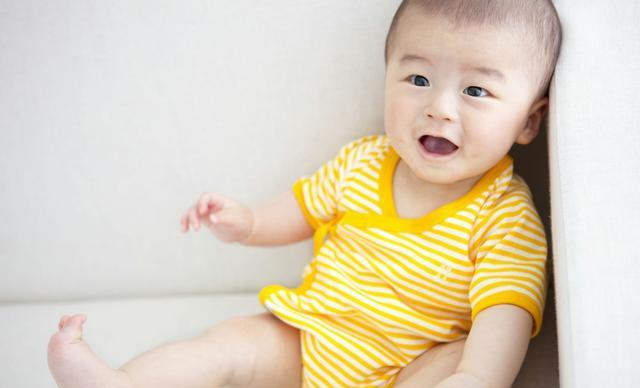 宝宝起小名 2017新潮的宝宝小名大全