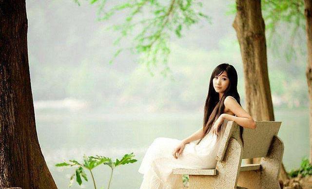 初恋的男人,真的不懂爱情,也不懂经营婚姻