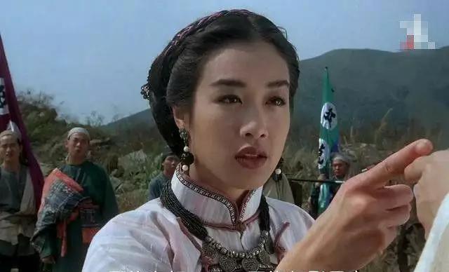 周星驰电影《九品芝麻官》,蔡少芬、钟丽缇、张敏 谁更美