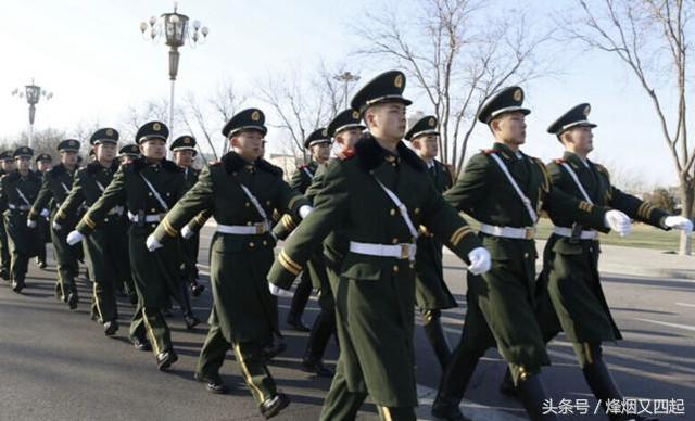 新兵下连队时最不愿当哪个兵种?很多人都想错