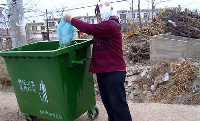 2018年,除了这两个风口浪尖行业,部分农民也要