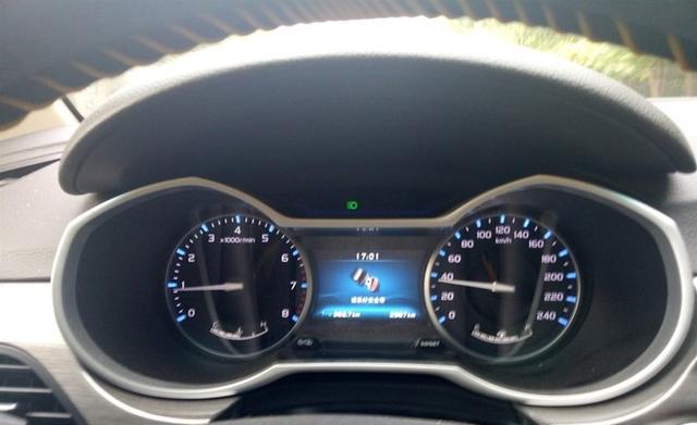 国产品牌吉利帝豪实力对标合资品牌大众桑塔纳