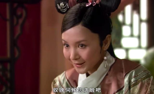 《甄嬛传》颂芝姑姑坏女人专业户？现在她做了制作人还有女一号