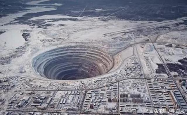 俄罗斯钻探队钻井13000米时,听到恐怖嚎哭声