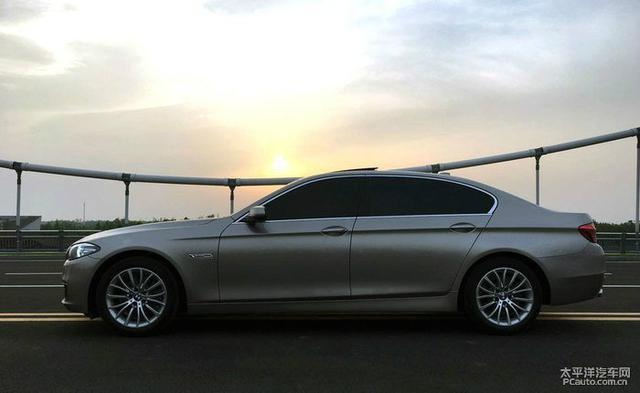 不同凡响 2017款经典宝马525i豪华版提车
