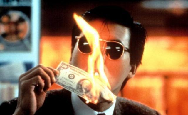 一部好电影都会有抽烟的戏,扒一扒电影镜头里面的经典抽烟画面!