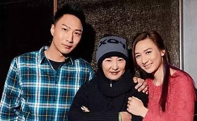 雪梨：角色狠辣但真人软萌，初恋张国荣，儿女双全至今单身