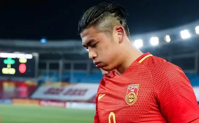 这是国足的最强阵容!2018中国杯,国足主力大名