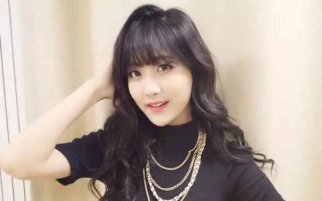 李艺彤祝福鞠婧祎单飞,秒删微博曾diss对方,曾