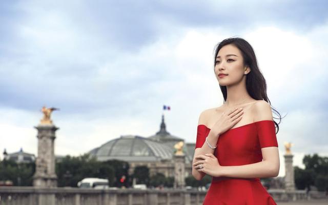 十大长腿美女，林志玲屈居第三，第一毫无悬念！