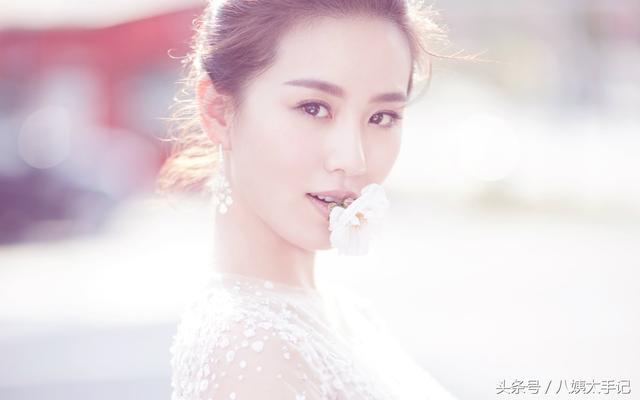 小马哥大胸姐同一天生日?盘点娱乐圈双鱼座人生赢家女明星