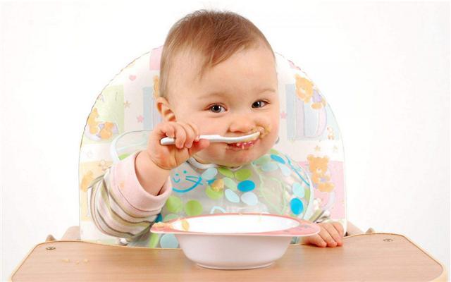 1-15个月婴儿辅食添加时间表