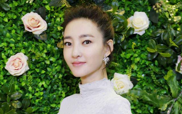 2005年出生的明星,2005年明星 1985年出生的中国女明星,这6位貌美如花,看看有没你家