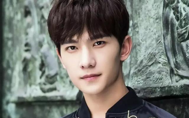 杨洋2018年新剧曝光,又是要火一把的节奏啊!