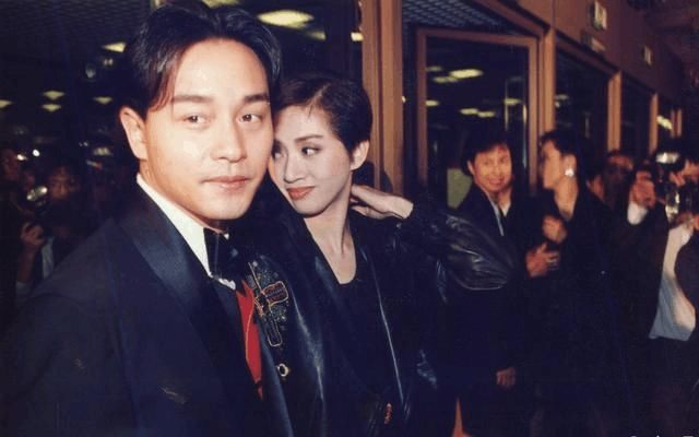 卓伟拼死猛料又一波: 张国荣抑郁而终是幌子, 幕