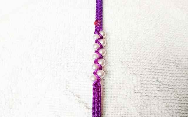 木子手工:2分钟教你做平结红绳手链,比买的还好看