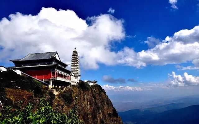人间最美三月天,非常经典的文章，不看后悔