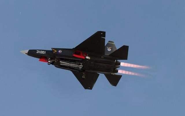 苏57出口则歼31一架也卖不出?美称是价格问题